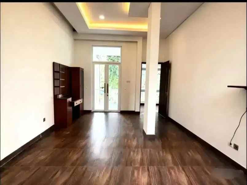 dijual ruko gudang kantor cempaka putih jakarta pusat