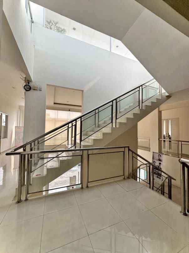 dijual ruko gudang kantor jalan opak