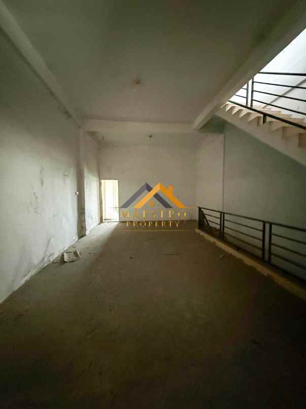 dijual ruko gudang kantor jalan pasar 3 krakatau