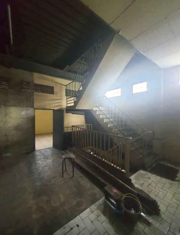 dijual ruko gudang kantor jalan raya sulawesi