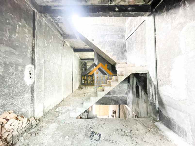 dijual ruko gudang kantor komplek denali jalan denai