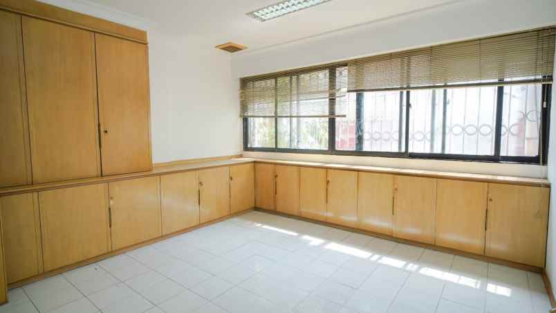 dijual ruko gudang kantor mangga dua selatan sawah