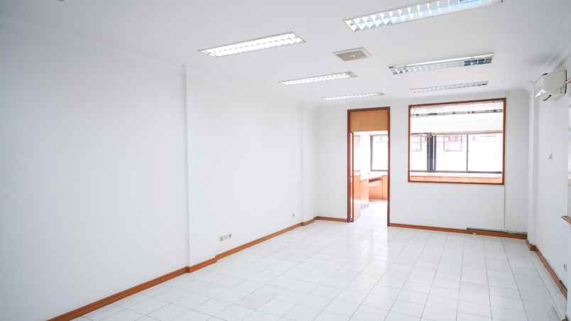 dijual ruko gudang kantor mangga dua selatan sawah