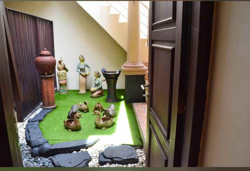 dijual ruko gudang kantor timoho muja muju