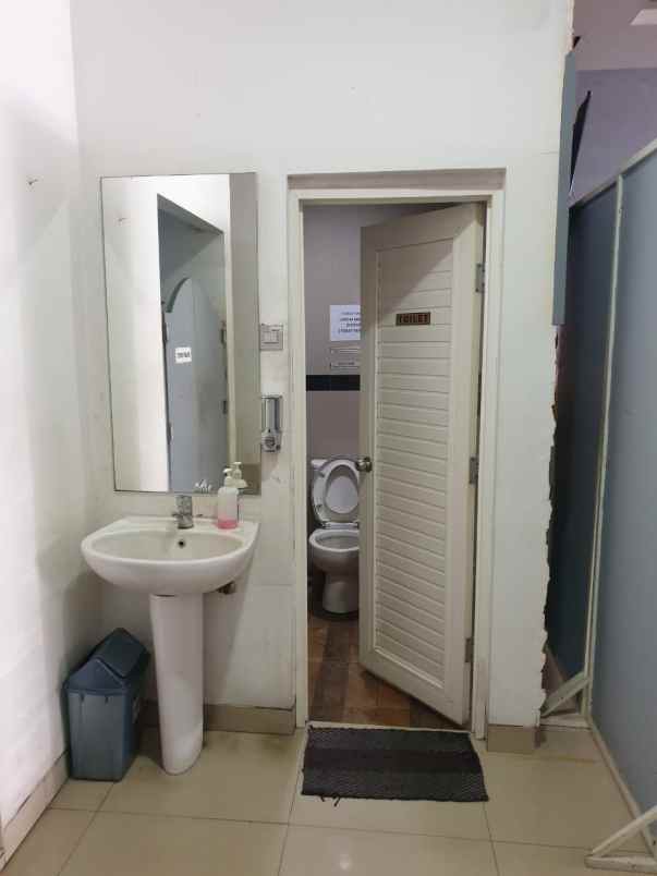 dijual ruko sentra niaga 1 kota harapan indah bekasi