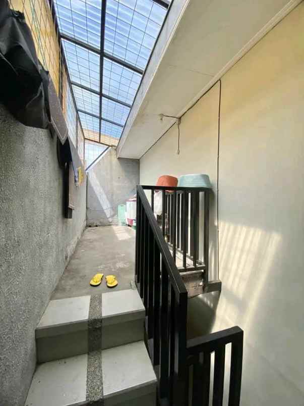 dijual rumah 1 5 lantai lokasi sawojajar 1 malang