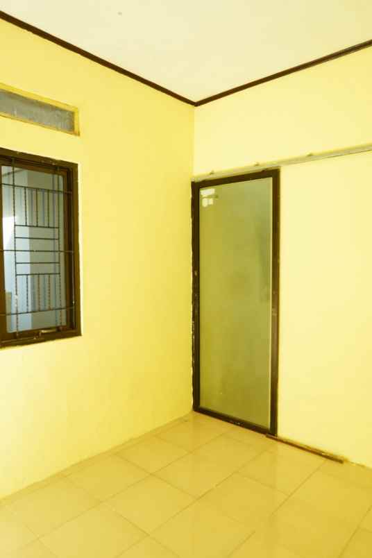 dijual rumah 1 lantai di pondok kacang barat