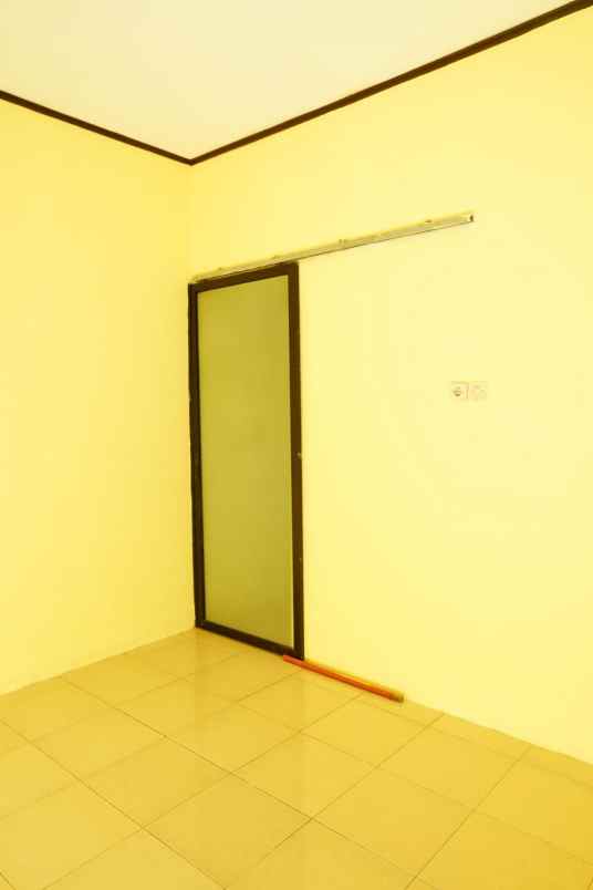 dijual rumah 1 lantai di pondok kacang barat