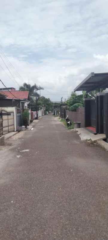 dijual rumah 2 lantai di sayap logam kota bandung