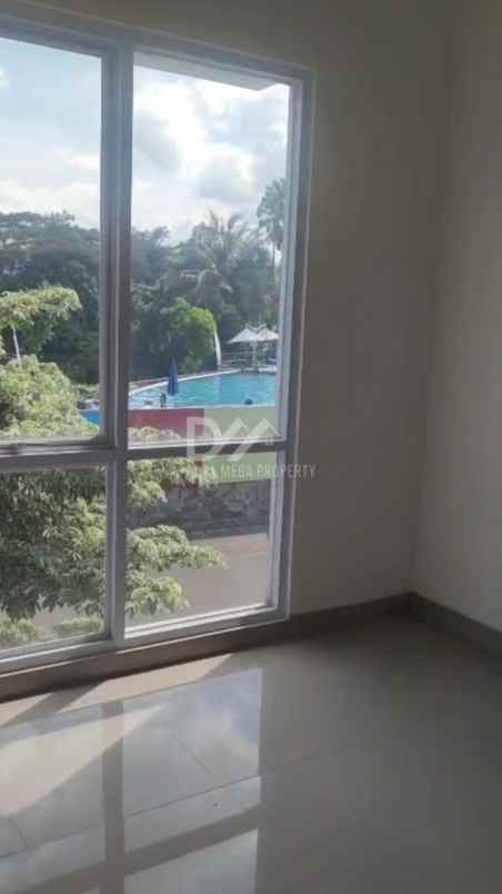 dijual rumah 2 lantai di serpong garden