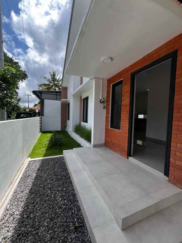 dijual rumah 500 meter ke ringroad