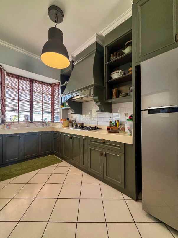 dijual rumah andara depok