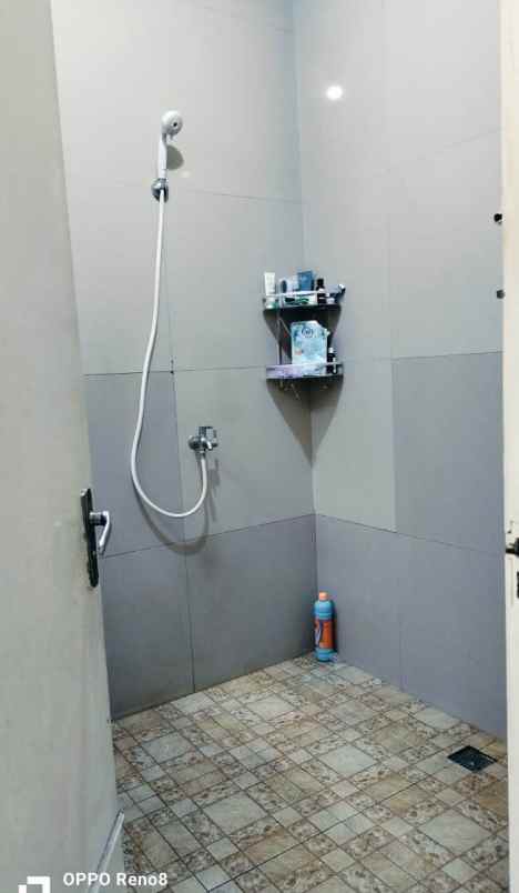 dijual rumah antapani