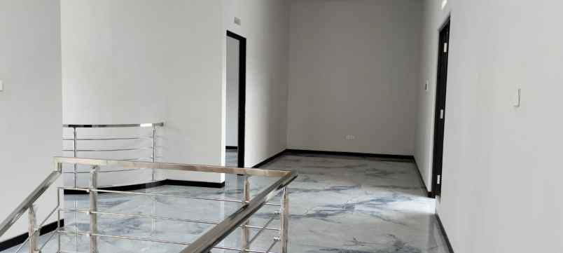 dijual rumah araya kota malang