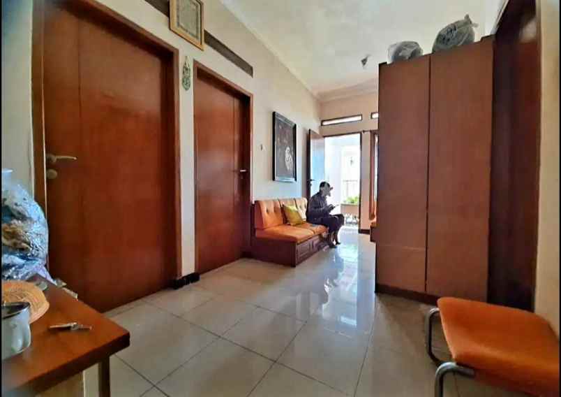 dijual rumah arcamanik