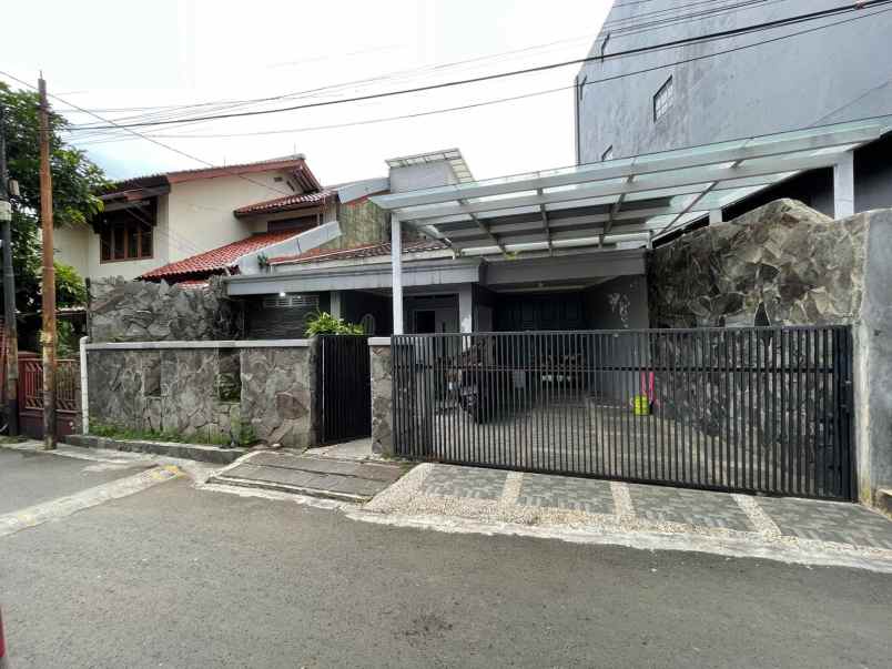 dijual rumah area kembar timur srimahi