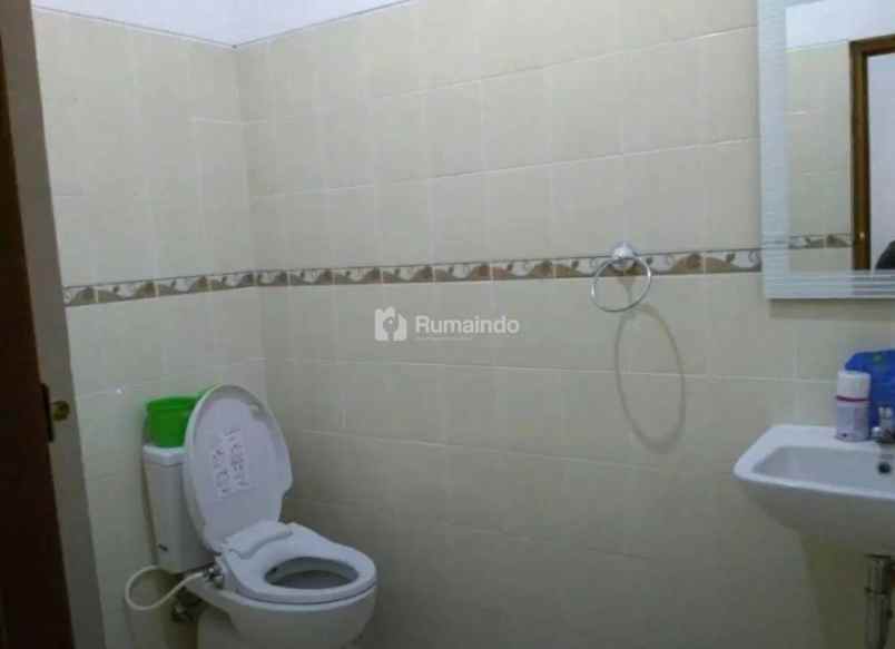 dijual rumah asri minimalis full furnish