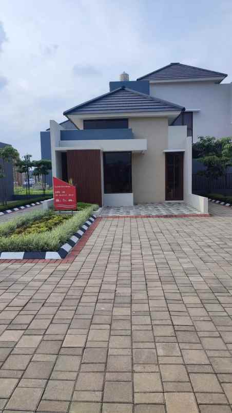 dijual rumah asri nyaman sayap podomoro bandung