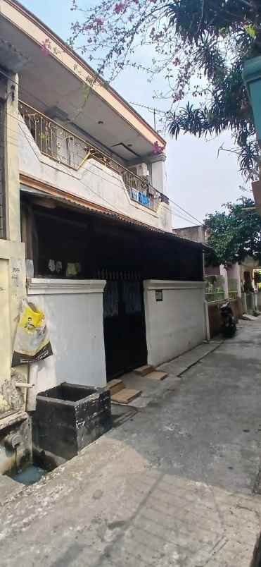 dijual rumah bagus istimewa siap huni rapih bersih