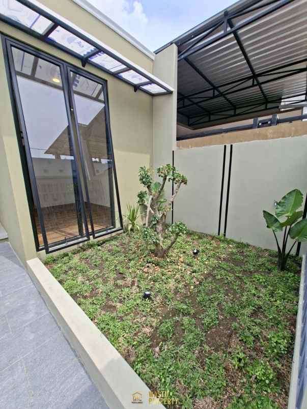 dijual rumah balecatur