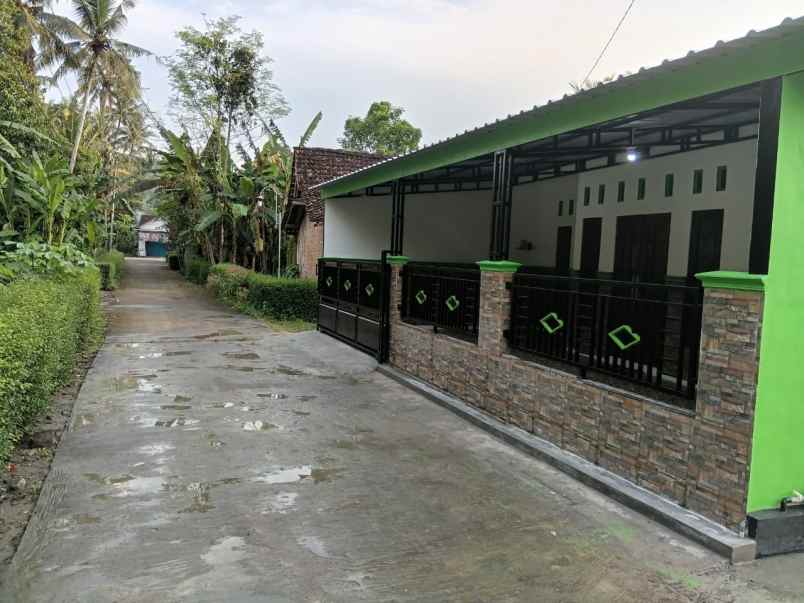 dijual rumah bantul