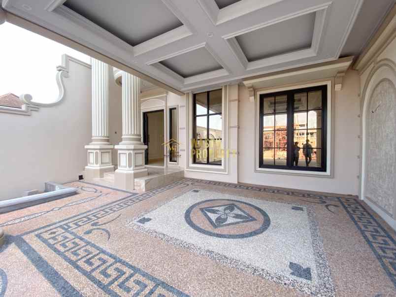 dijual rumah banyuraden