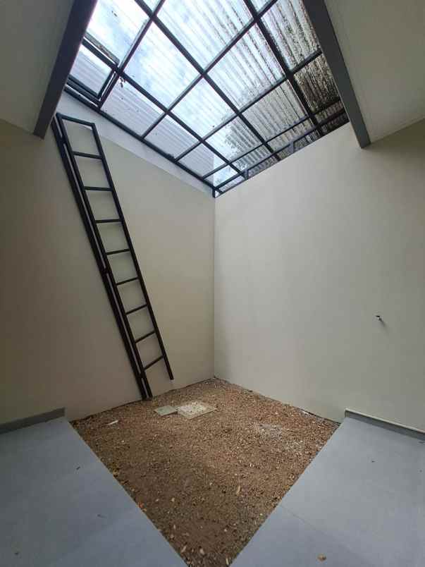 dijual rumah baru siap huni di padasuka cimahi