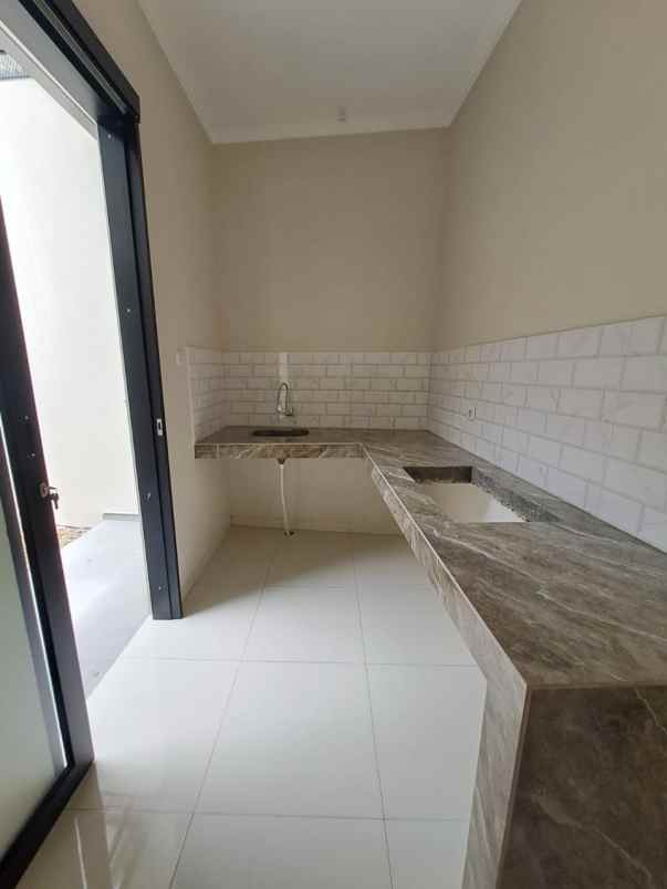 dijual rumah baru siap huni di padasuka cimahi