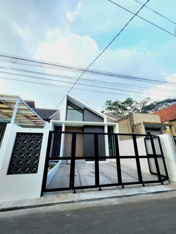 dijual rumah baru siap huni di padasuka cimahi
