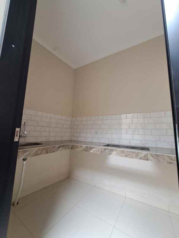 dijual rumah baru siap huni di padasuka cimahi