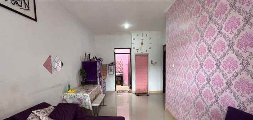 dijual rumah bedahan sawangan depok