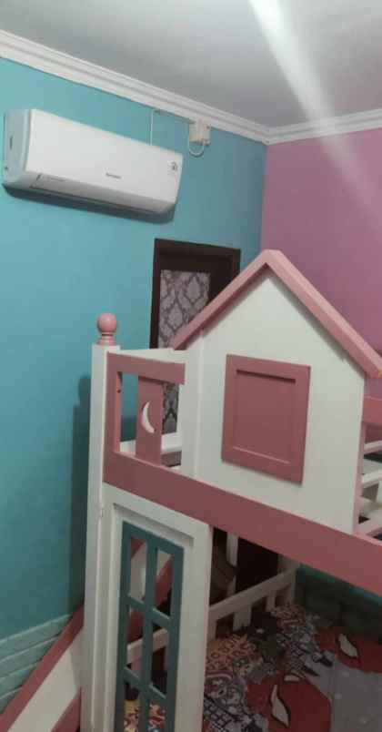 dijual rumah bedahan sawangan depok