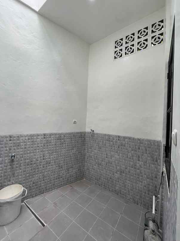 dijual rumah bekasi timur regensi