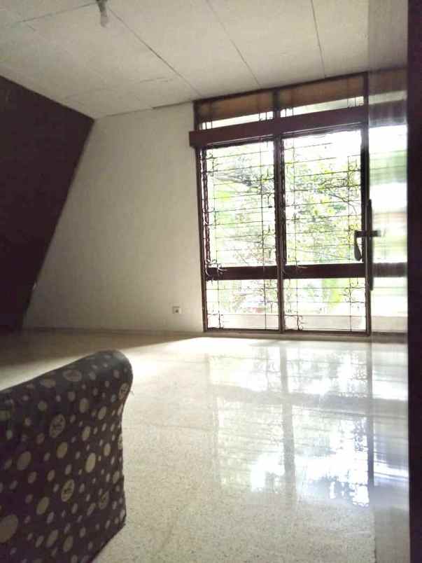 dijual rumah bendungan hilir