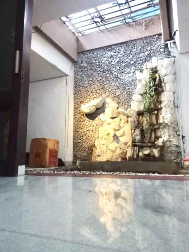 dijual rumah bendungan hilir