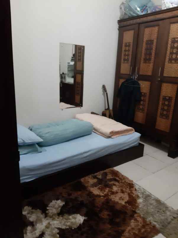 dijual rumah bintara