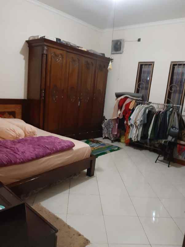 dijual rumah bintara