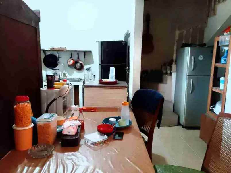 dijual rumah bintara