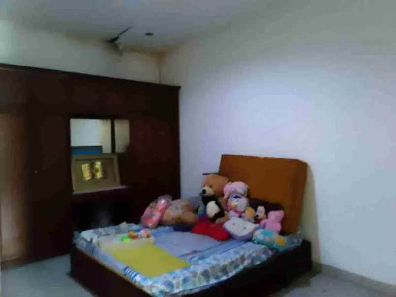dijual rumah bintara