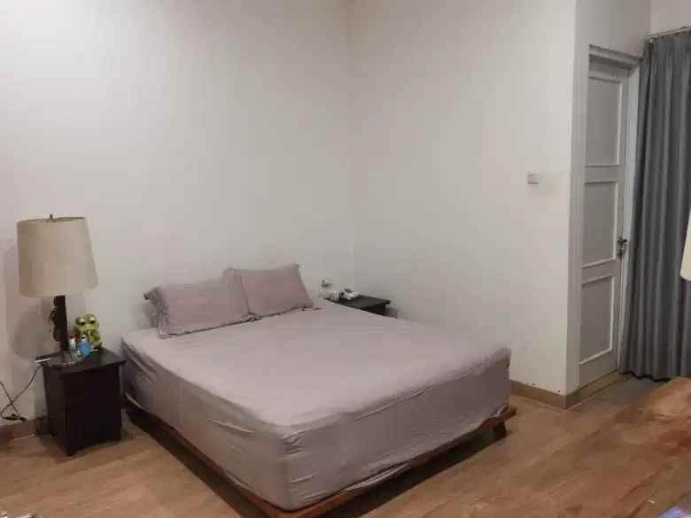 dijual rumah bintaro sektor 3