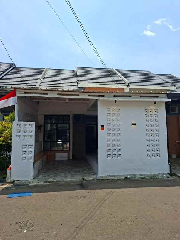 dijual rumah bojongsari depok