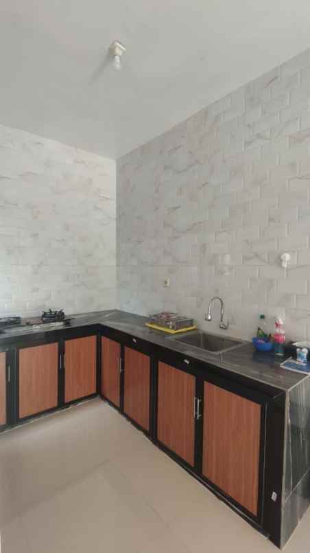 dijual rumah bsb village aurora garden