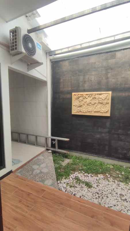 dijual rumah bsb village aurora garden