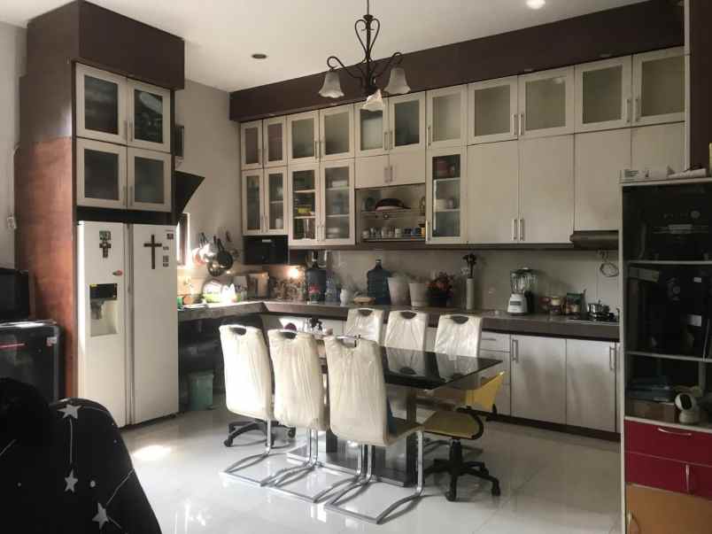 dijual rumah bsd tangerang the eminemt shm hadap barat