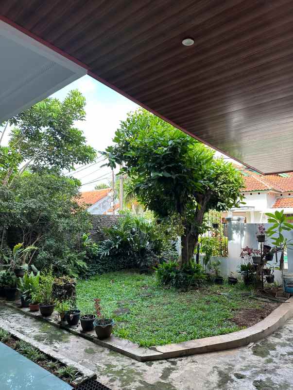dijual rumah bukit permai cibubur