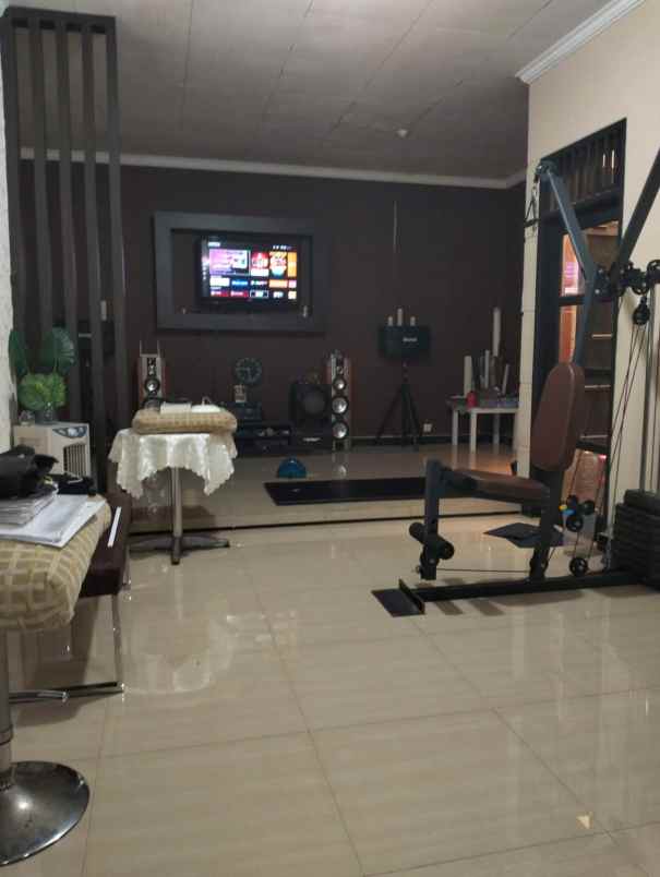 dijual rumah cantik hitung tanah