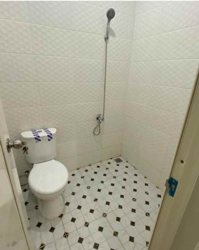 dijual rumah casablanca residence jl h