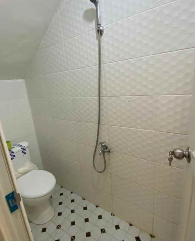 dijual rumah casablanca residence jl h