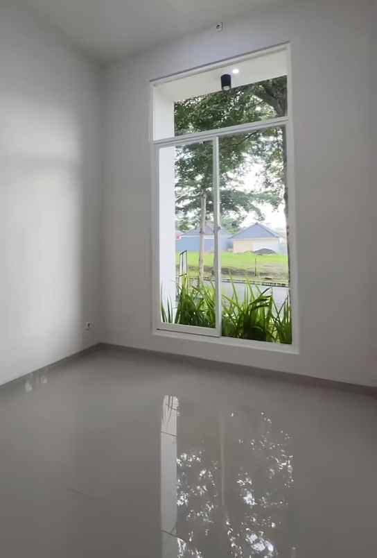 dijual rumah cemorokandang kedungkandang