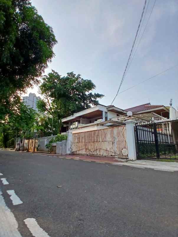 dijual rumah cempaka putih tengah